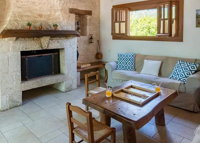 Platanos Дом отдыха